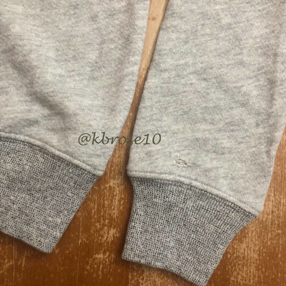 n:Philanthropy Grey Pullover Sweatshirt Embroidered Flowers NWOT Small - Picture 9 of 12